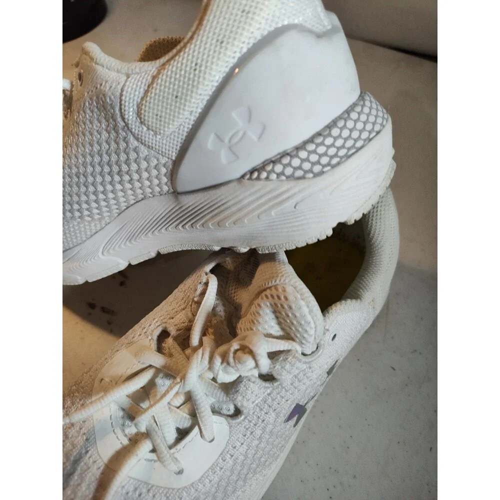 Q Under Armor Women's 8 And 1/2 White Mesh Tennis Shoe (1097)